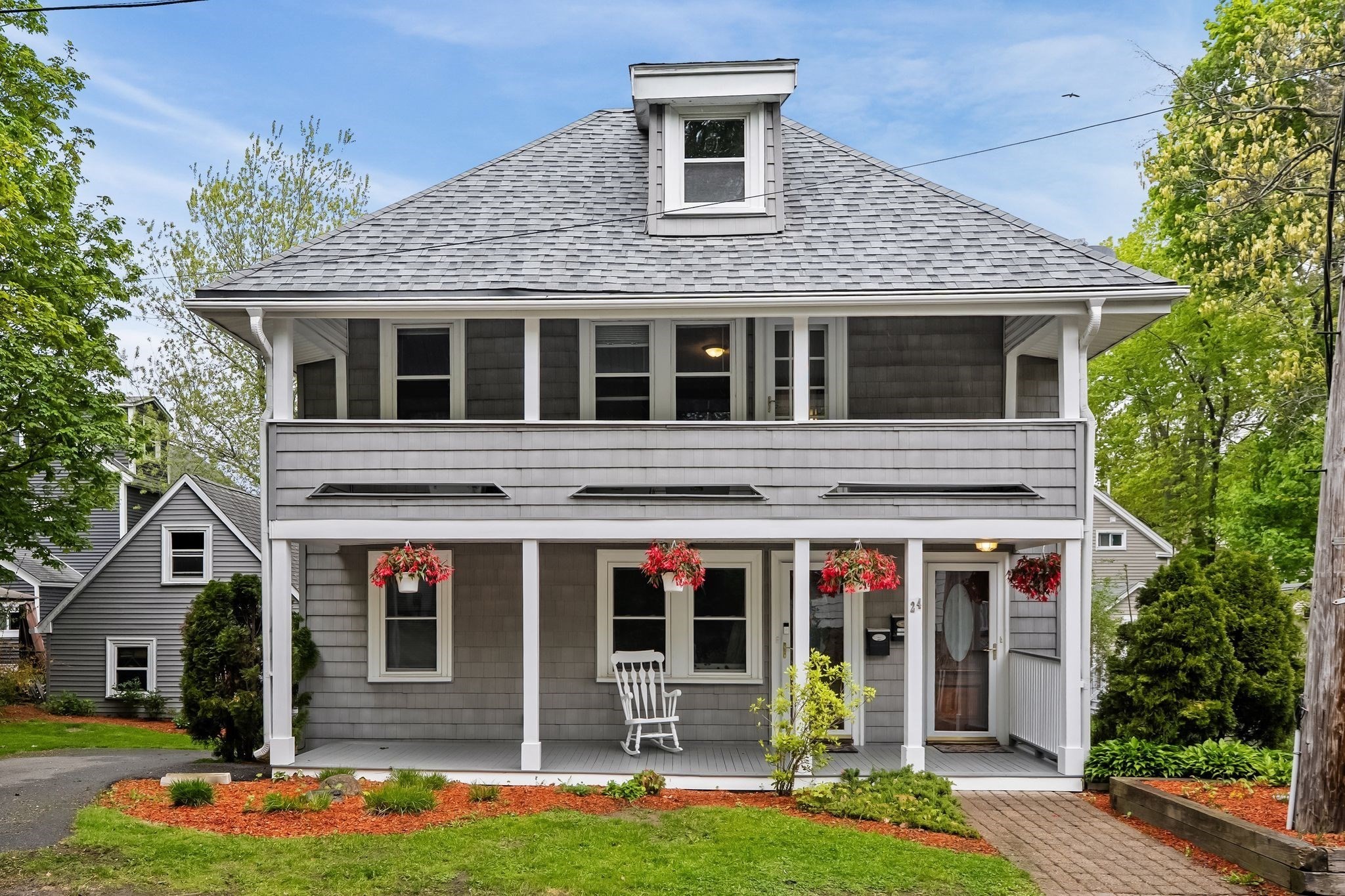 24 Hillside Ave, Braintree, MA 02184