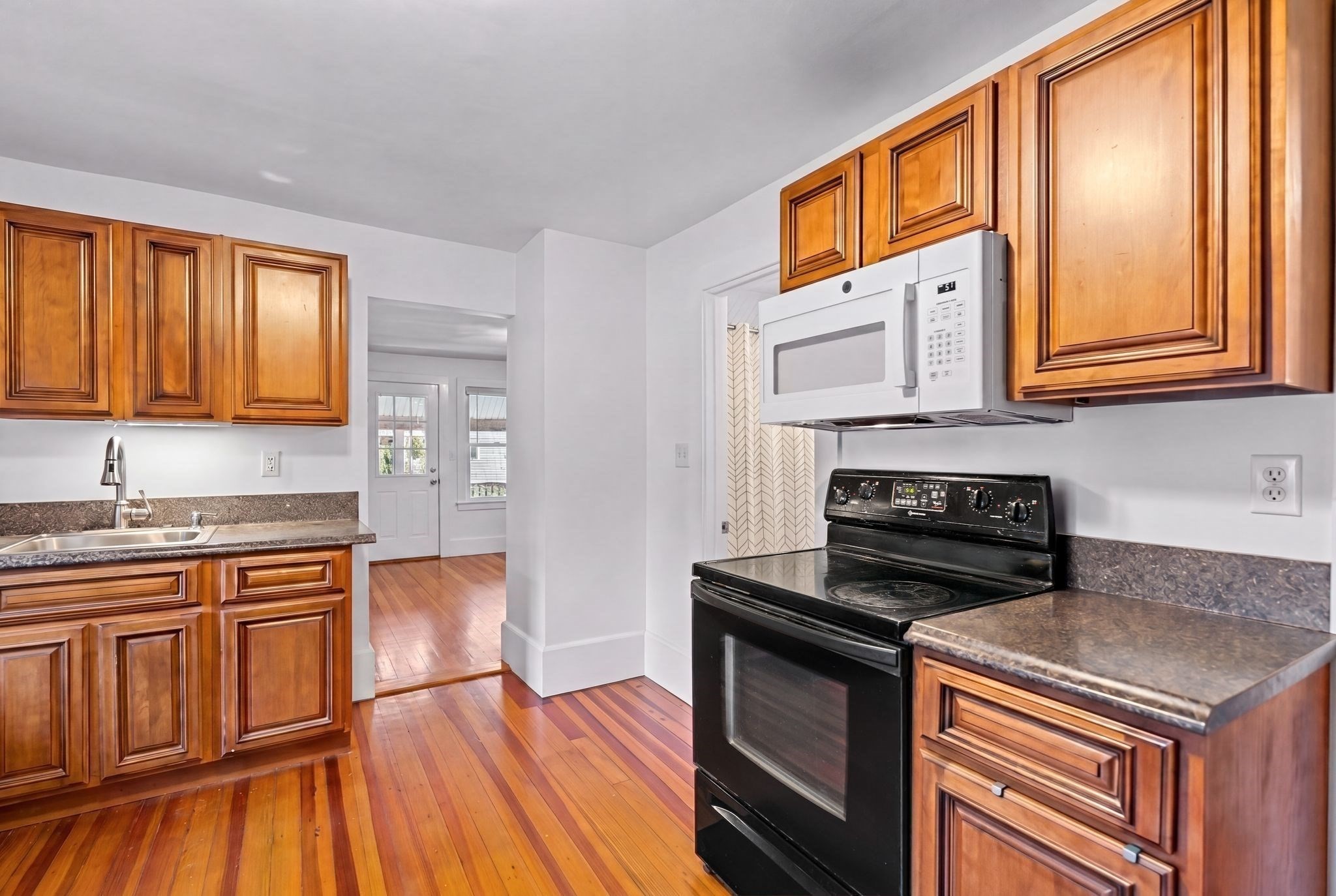 24 Hillside Ave, Braintree, MA 02184 - Image 17