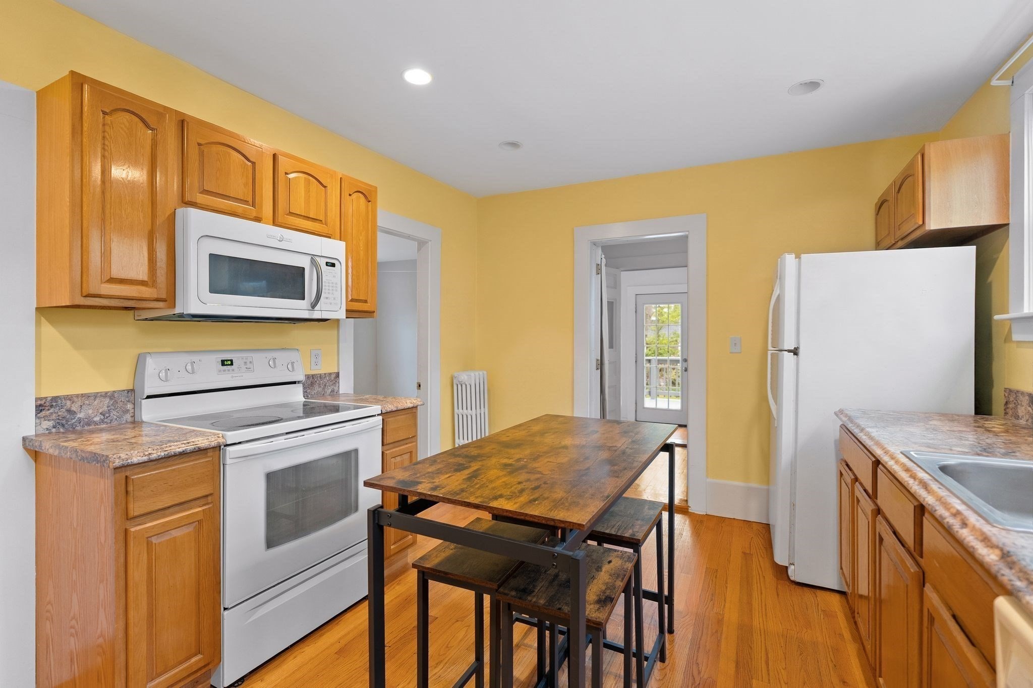 24 Hillside Ave, Braintree, MA 02184 - Image 3