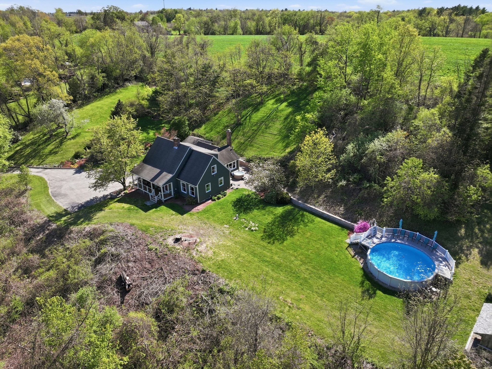 96 Town Farm Road, Sutton, MA 01590