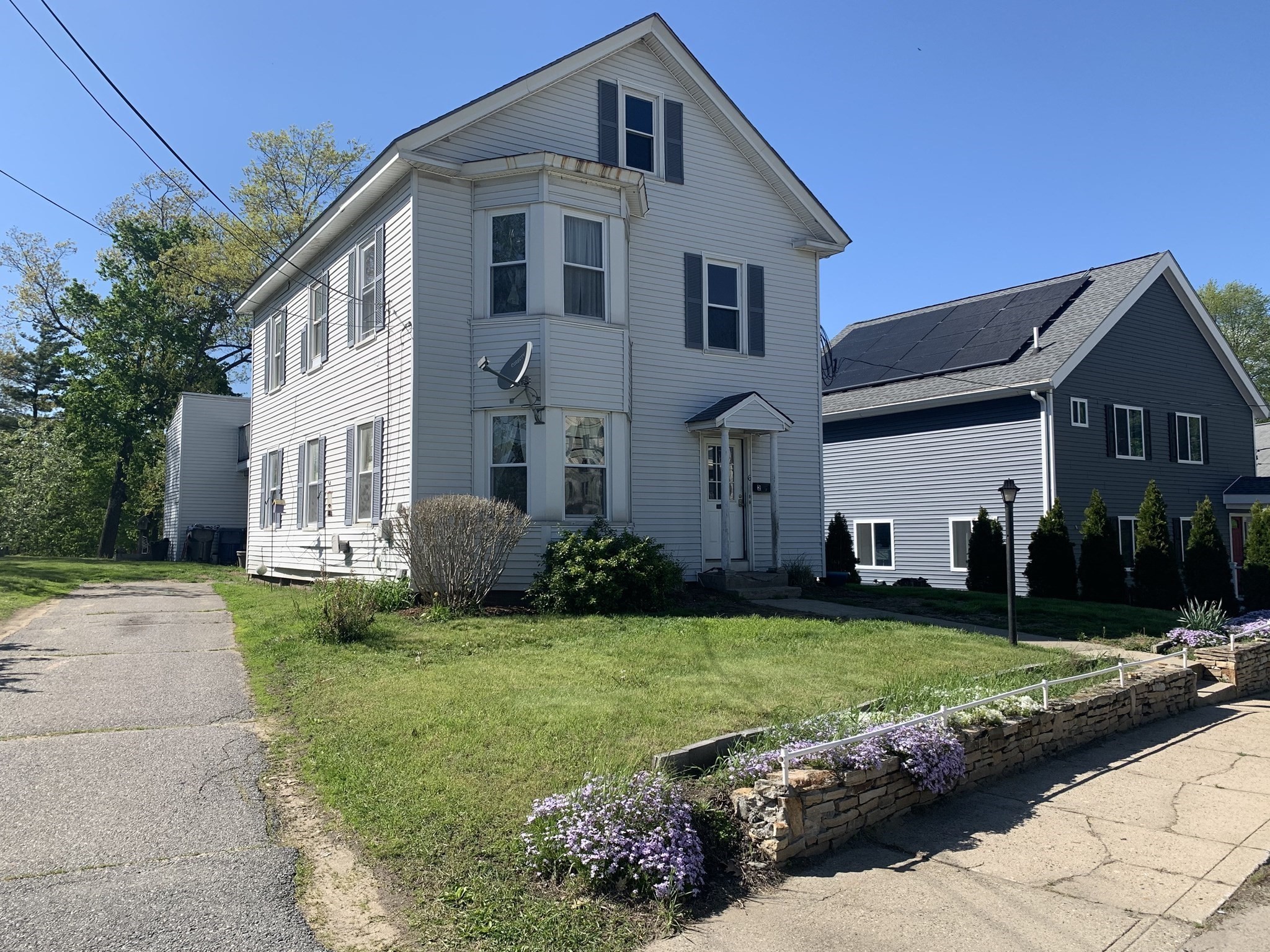 6 Leonard Street, Athol, MA 01331