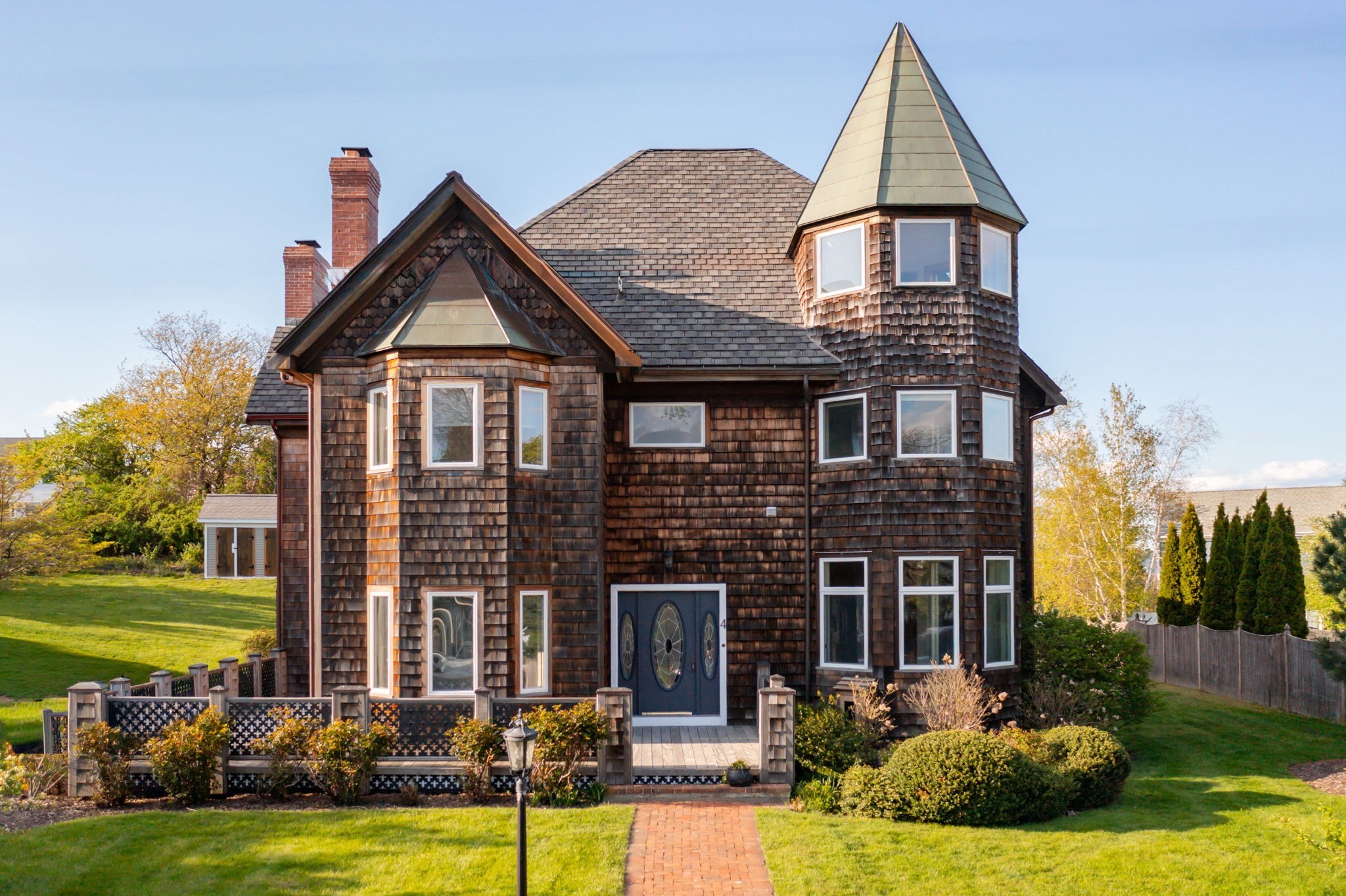 4 Harborview Road, Hull, MA 02045