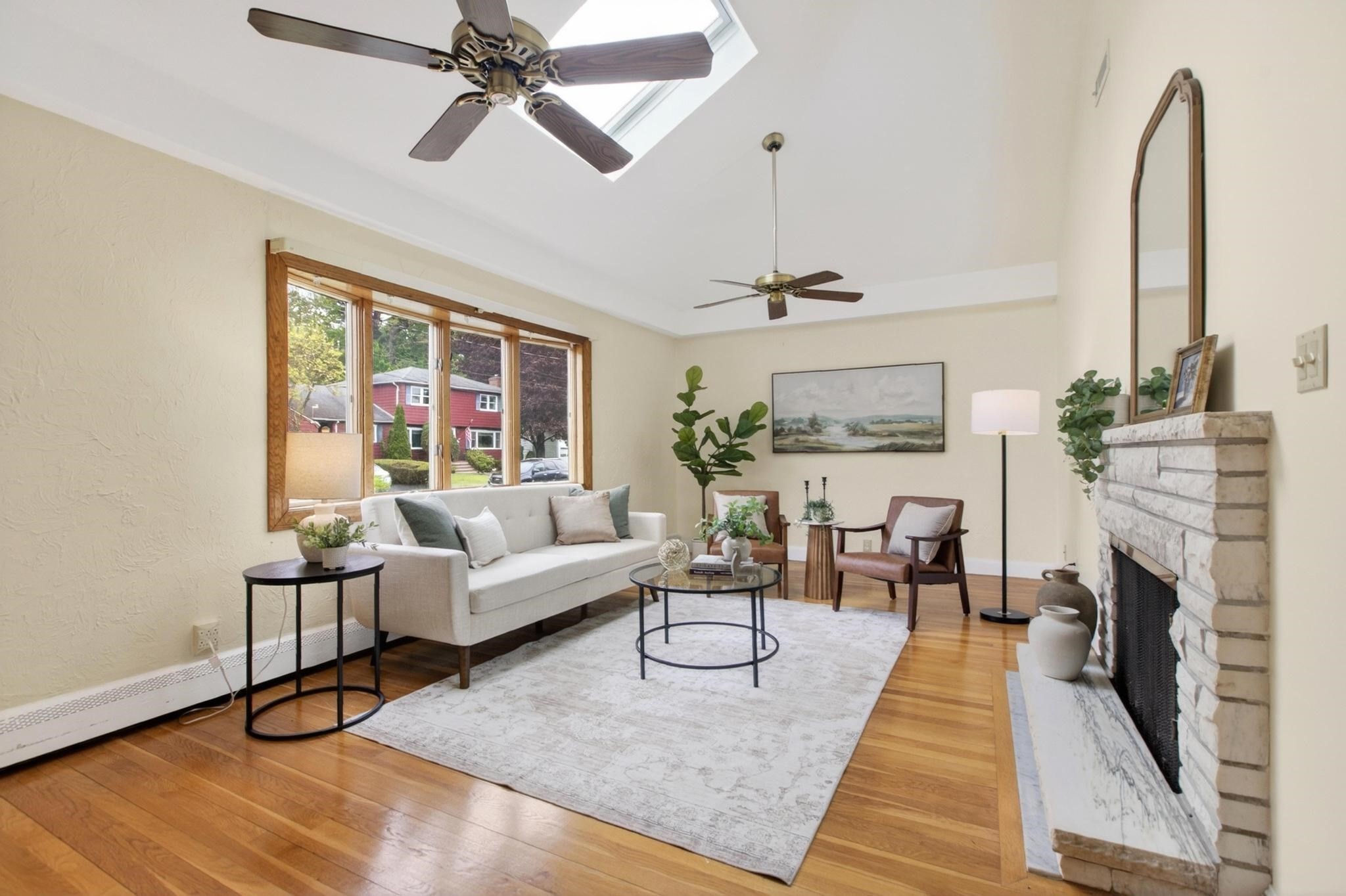 18 Williams Rd, Lynnfield, MA 01940 - Image 4