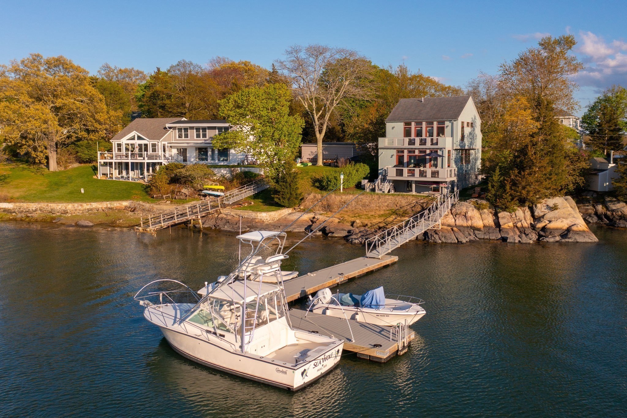202 N Truro St, Hull, MA 02045