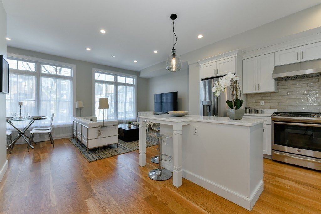 145 Stoughton St Unit 4, Dorchester, Boston, MA 02125