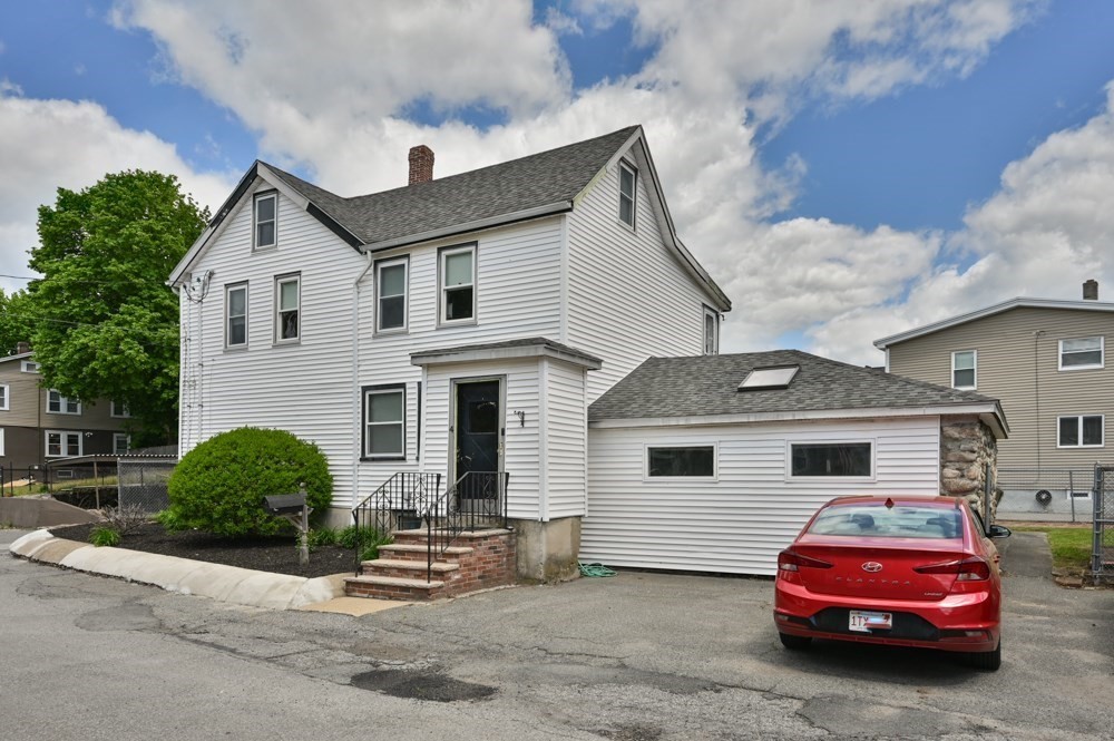 4 Wiley Pl, Wakefield, MA 01880