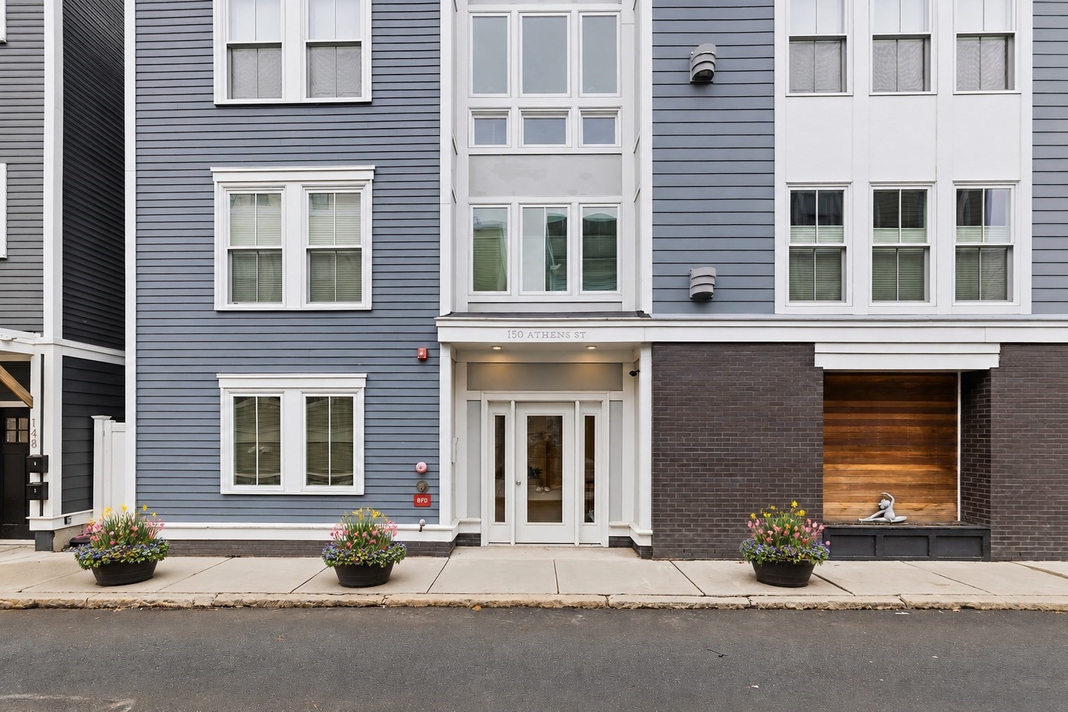 150 Athens St Unit 2, South Boston, Boston, MA 02127