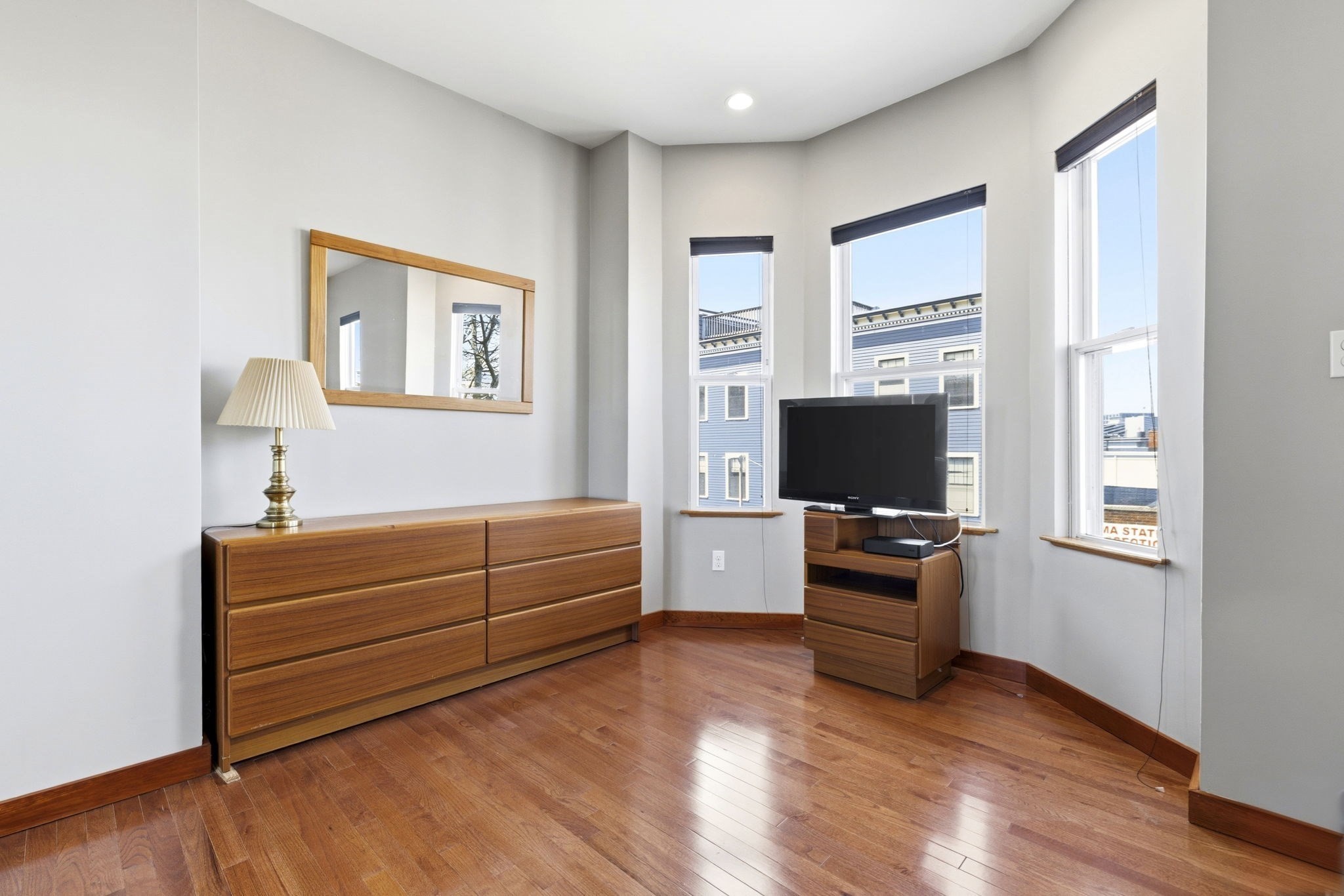 419 E 3rd St, South Boston, Boston, MA 02127 - Image 25