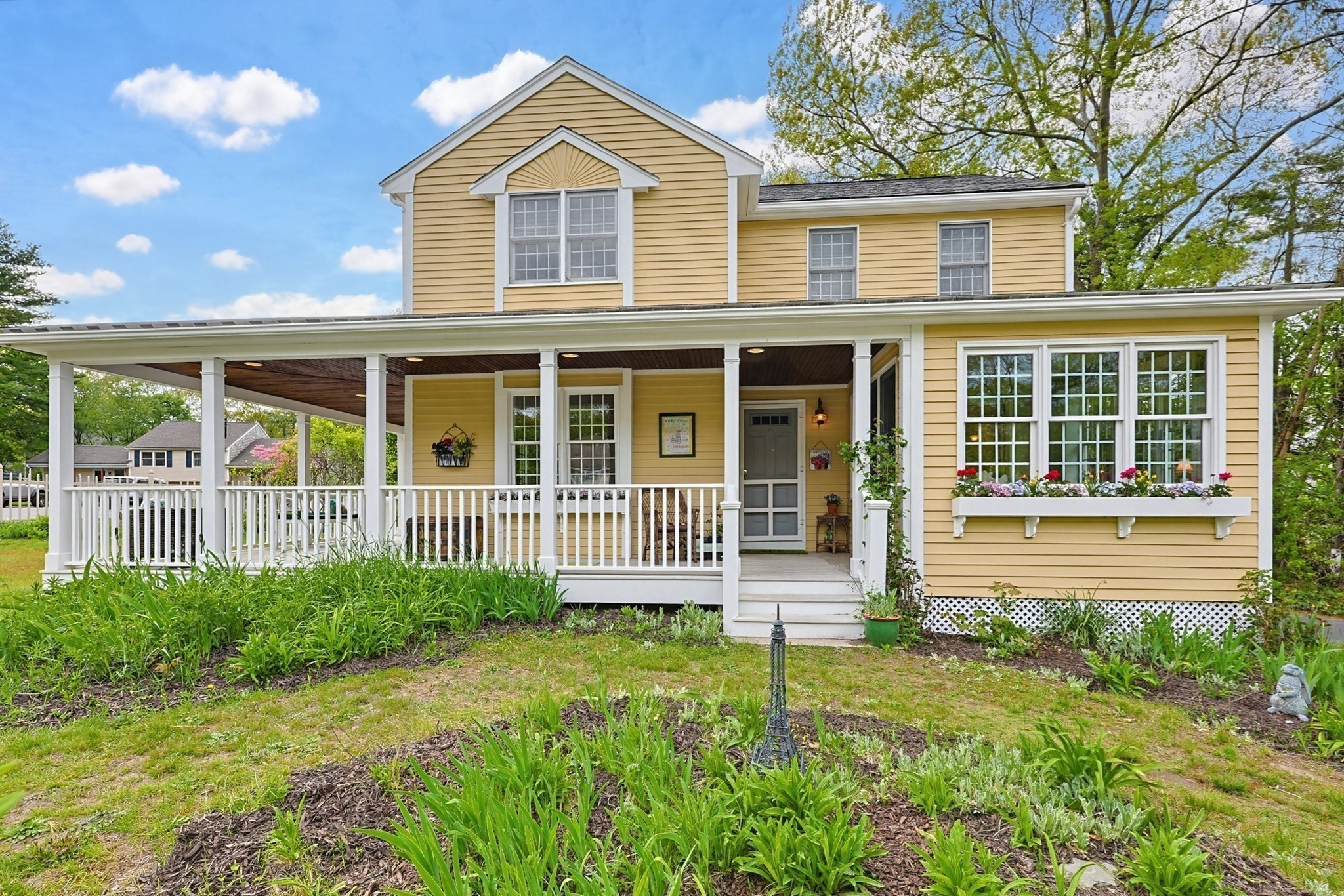 35 Grace Meadows, Taunton, MA 02718