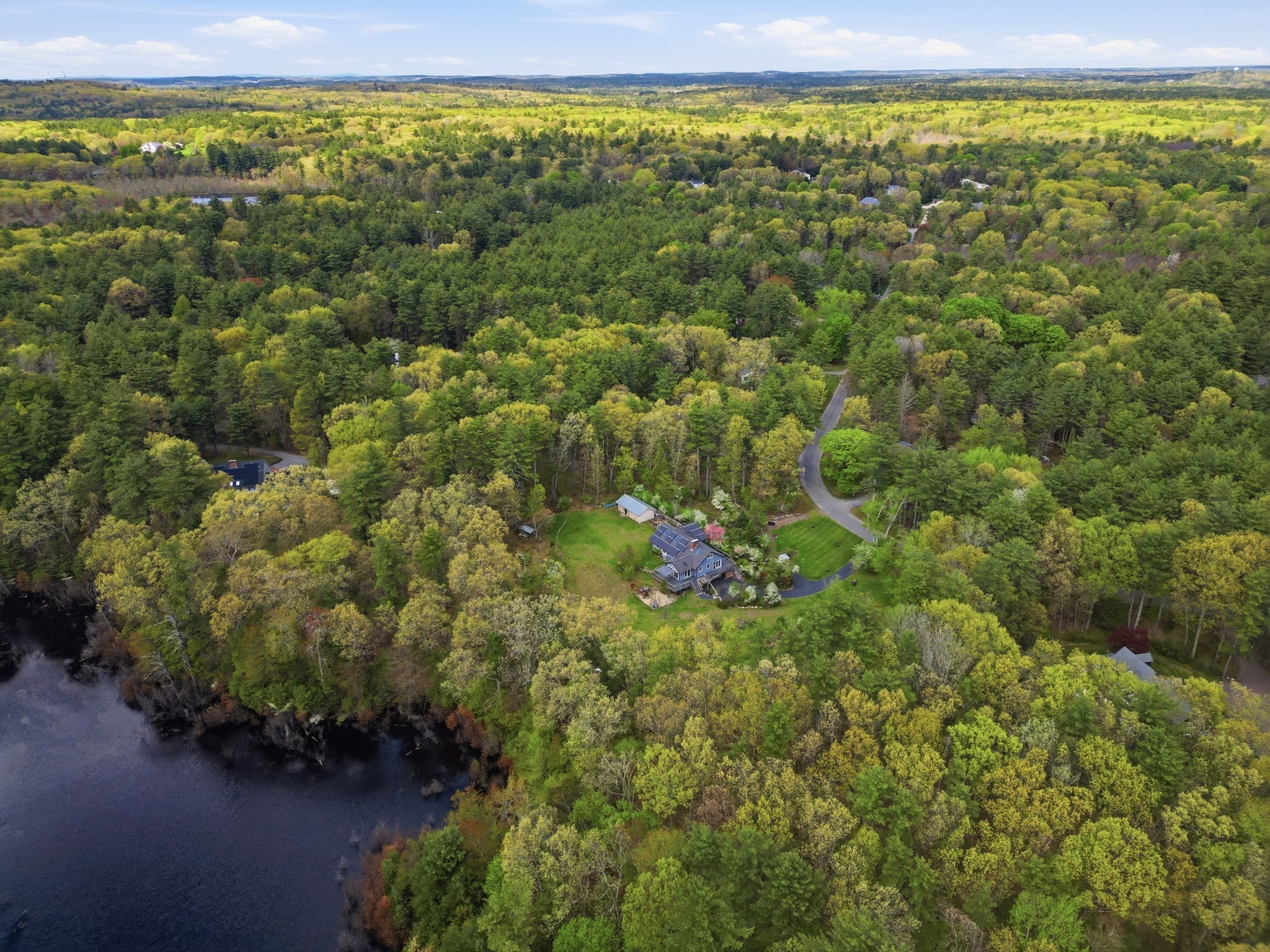 31 Chapman Rd, Boxford, MA 01921