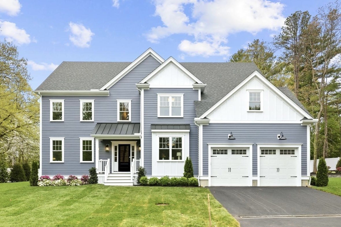 2 Westwood Rd, Lexington, MA 02420