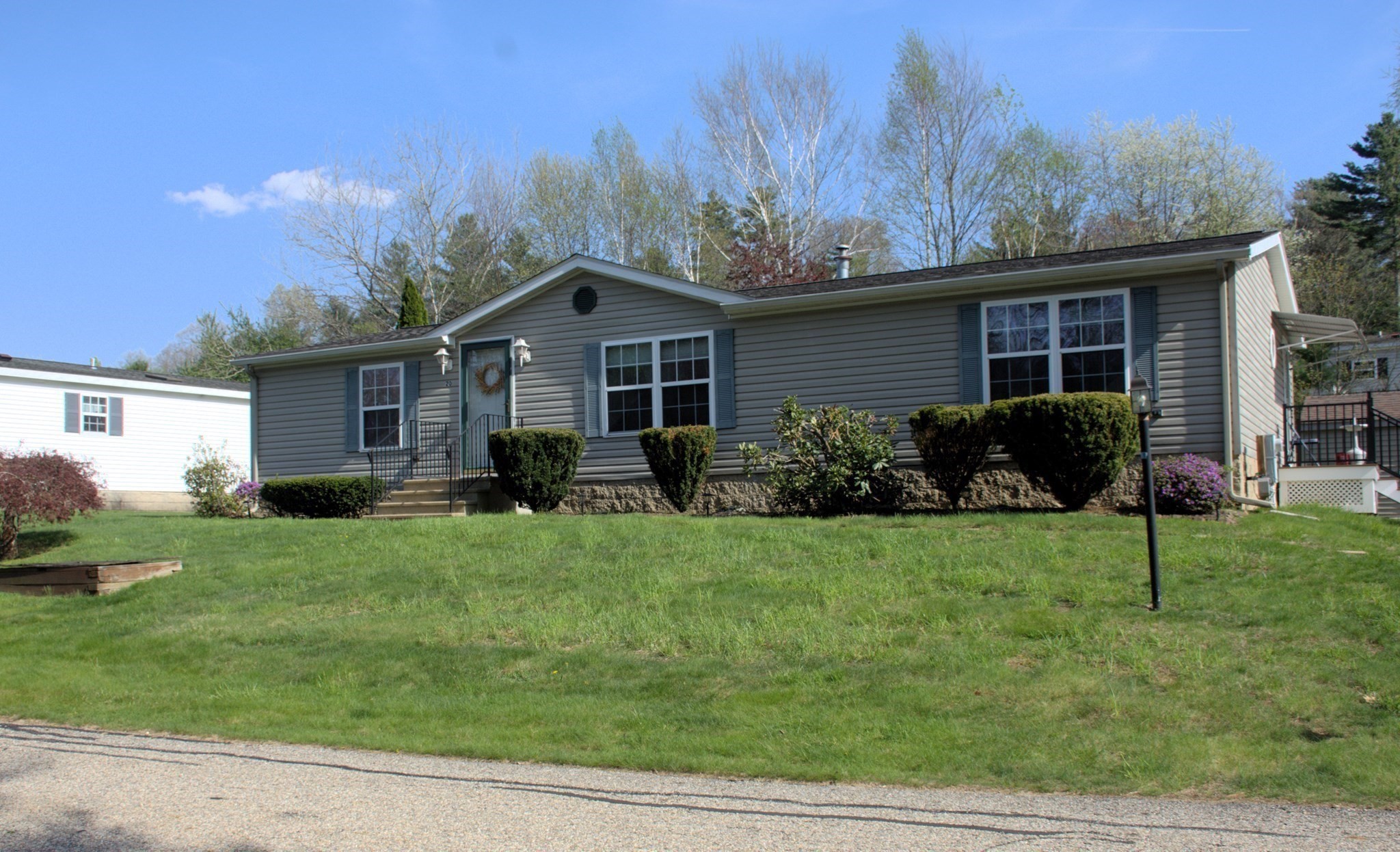 20 Deer Run, Brookfield, MA 01506