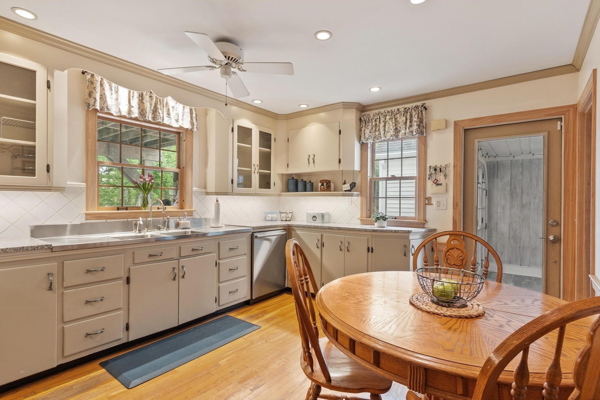 289 Sterling Rd, Lancaster, MA 01523 - Image 11