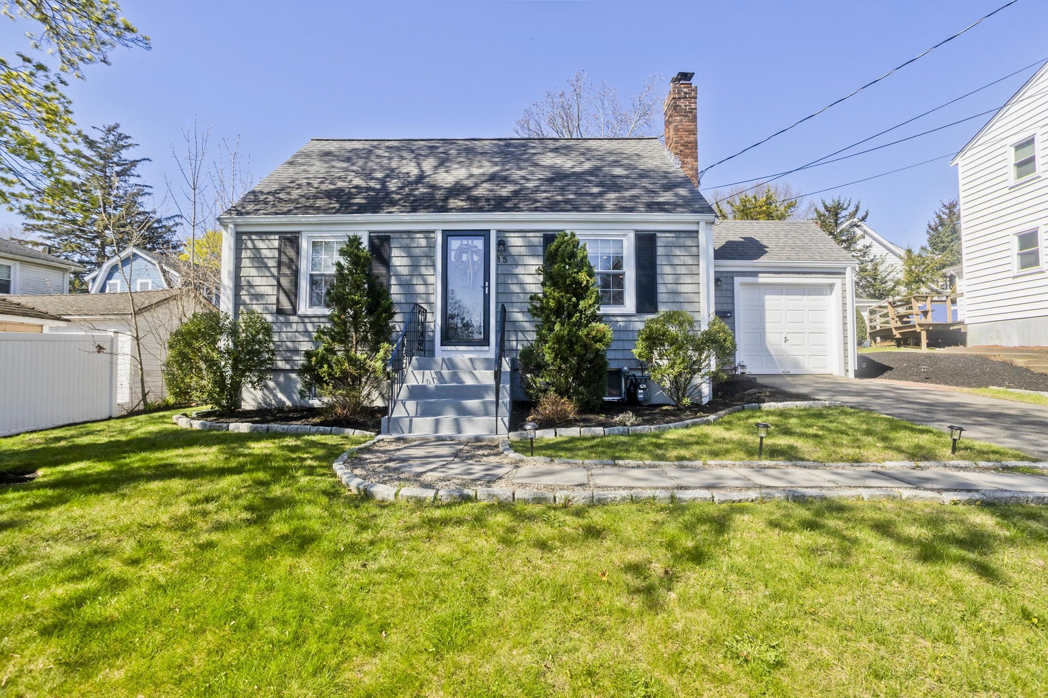 15 Devon Road, Braintree, MA 02184