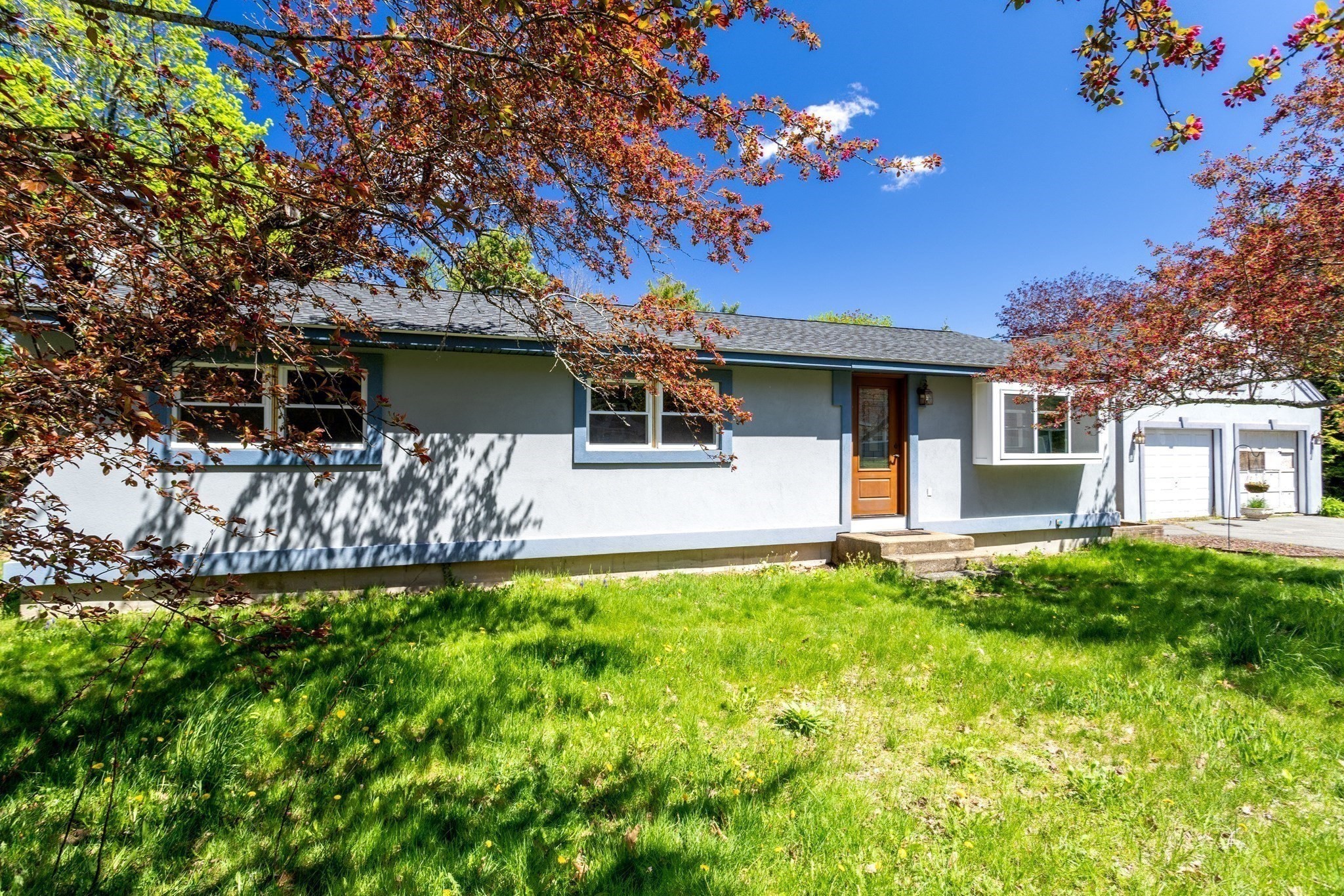 17 Fairview, Ashburnham, MA 01430