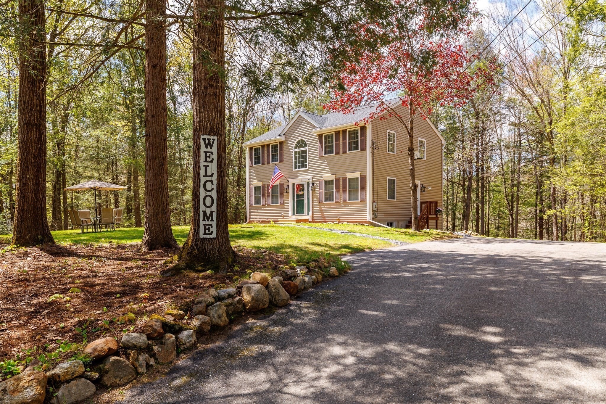 23 Birches Rd, Hubbardston, MA 01452