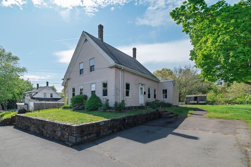 10 Drew Ave, Weymouth, MA 02189