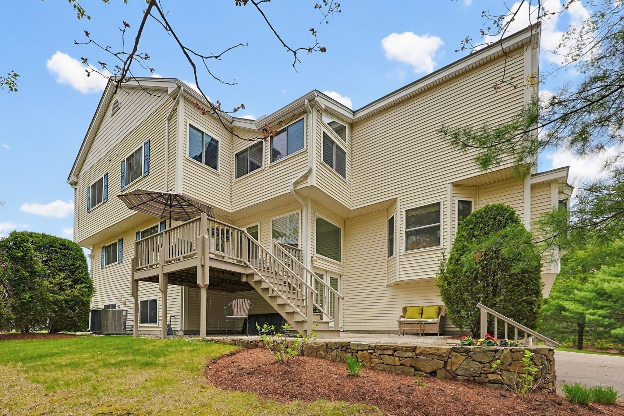 3002 Maple Brook Rd Unit 3002, Bellingham, MA 02019