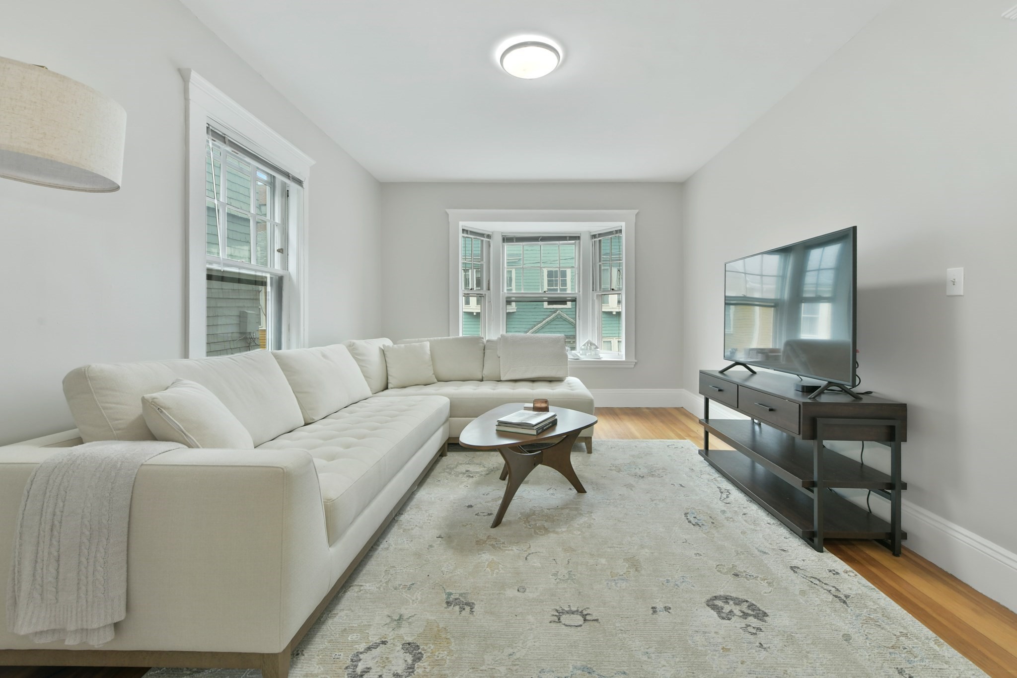 6 Brewer St Unit 2, Cambridge, MA 02138