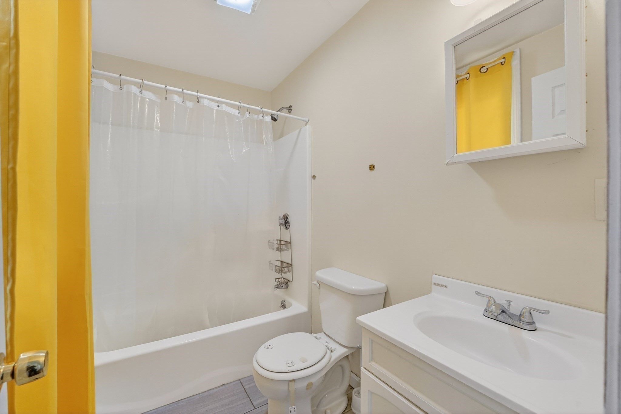 19 Hosmer St, Mattapan, Boston, MA 02126 - Image 24