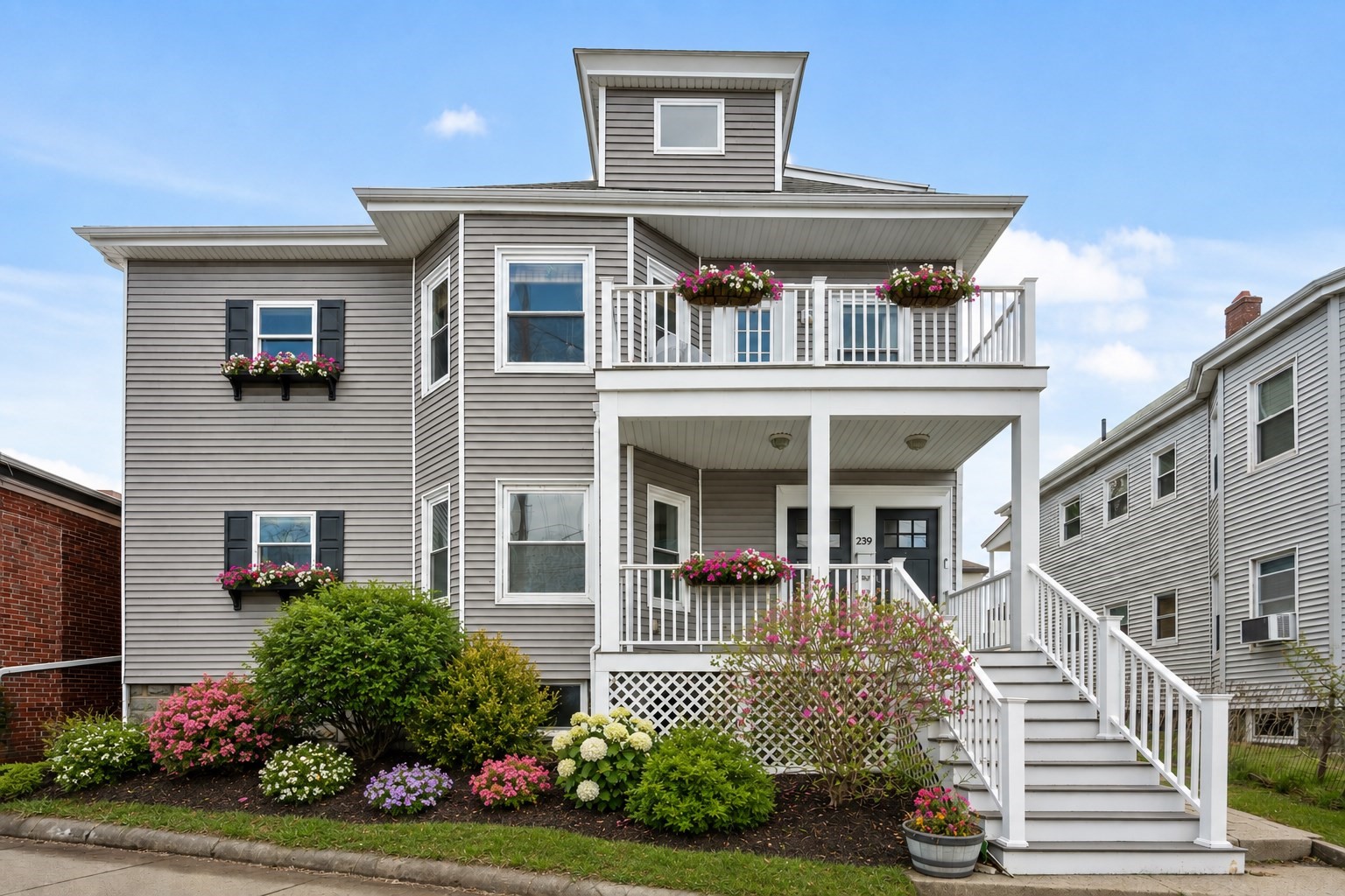 239 Boston Ave Unit 1, Medford, MA 02155