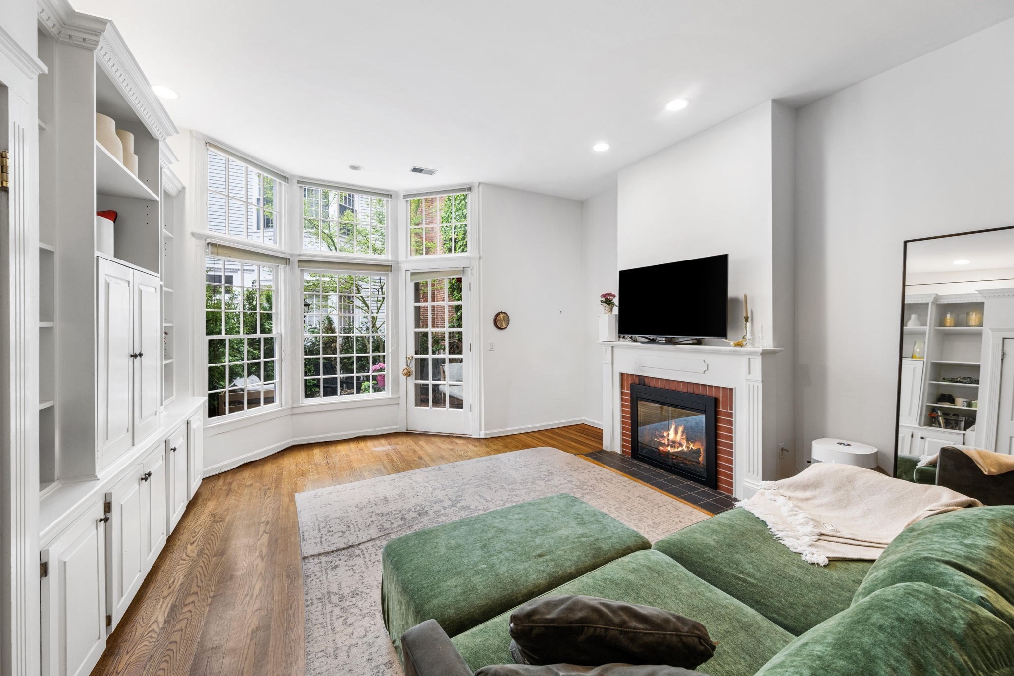 40 Joy St Unit 9, Beacon Hill, Boston, MA 02114