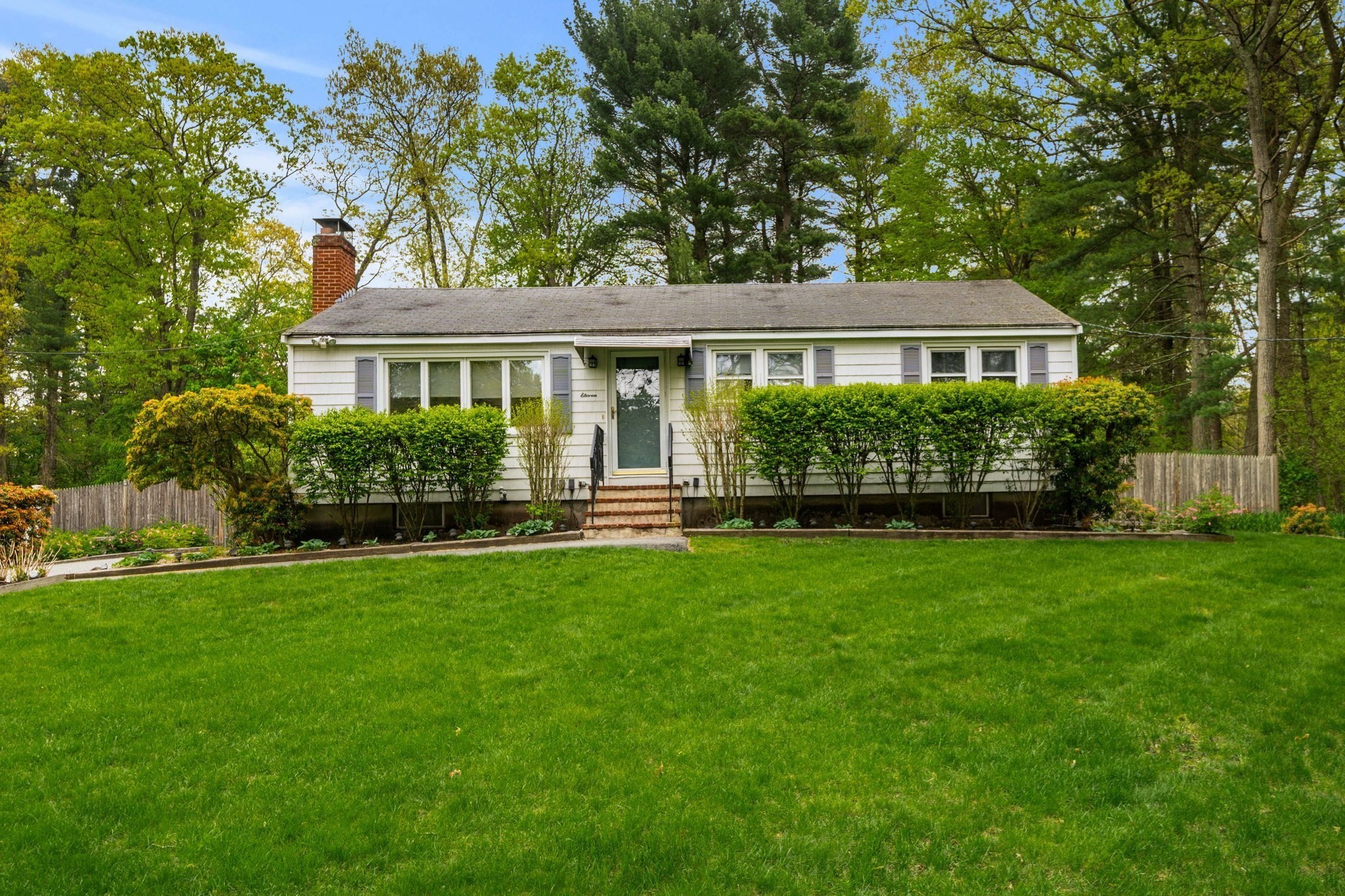 11 Dadant Dr, Wilmington, MA 01887