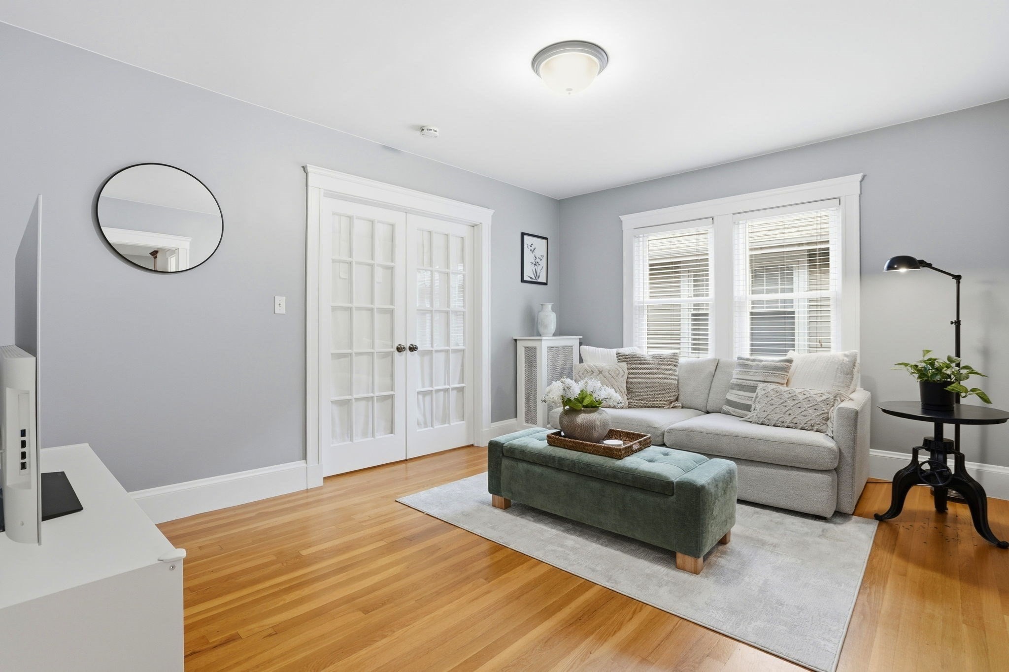 32 Eddy St Unit 3, Waltham, MA 02453