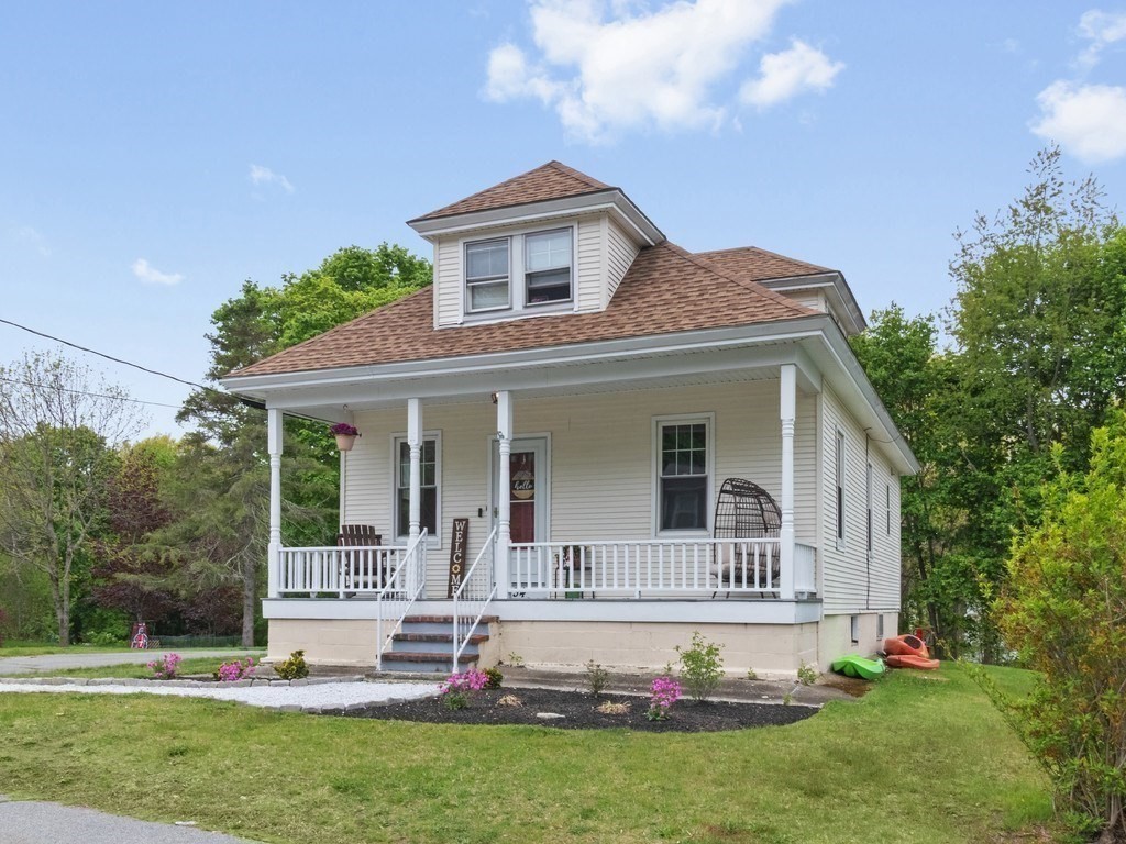 34 Marvel Street, Taunton, MA 02780