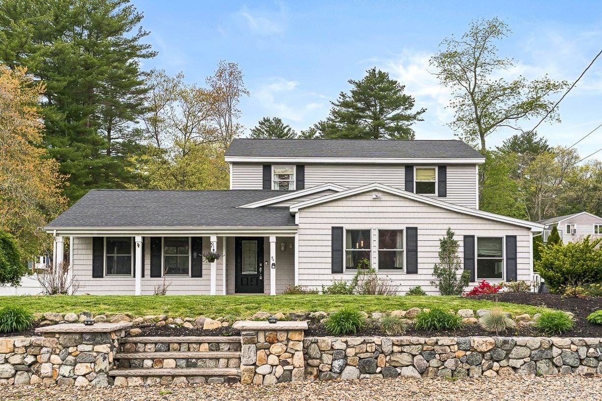54 McDonald Rd, Wilmington, MA 01887