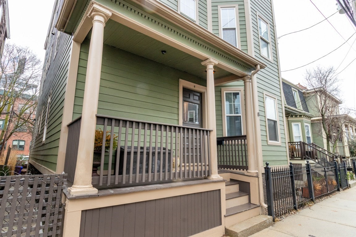 8 Spring Garden St. Unit 2, Dorchester, Boston, MA 02115