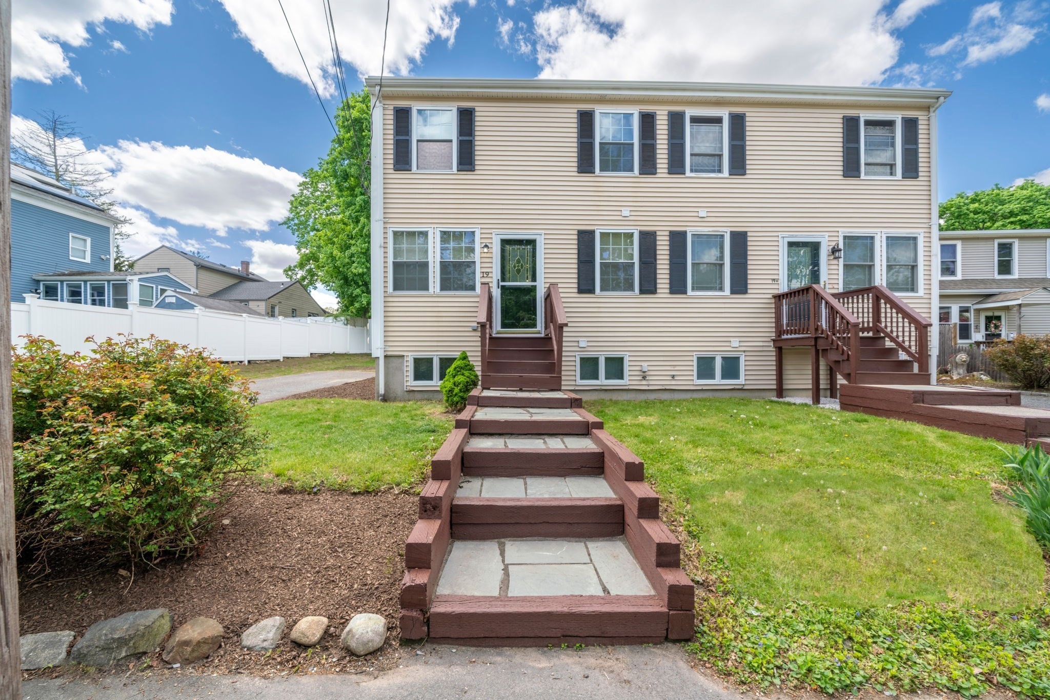 19 Barber St Unit B, Medway, MA 02053