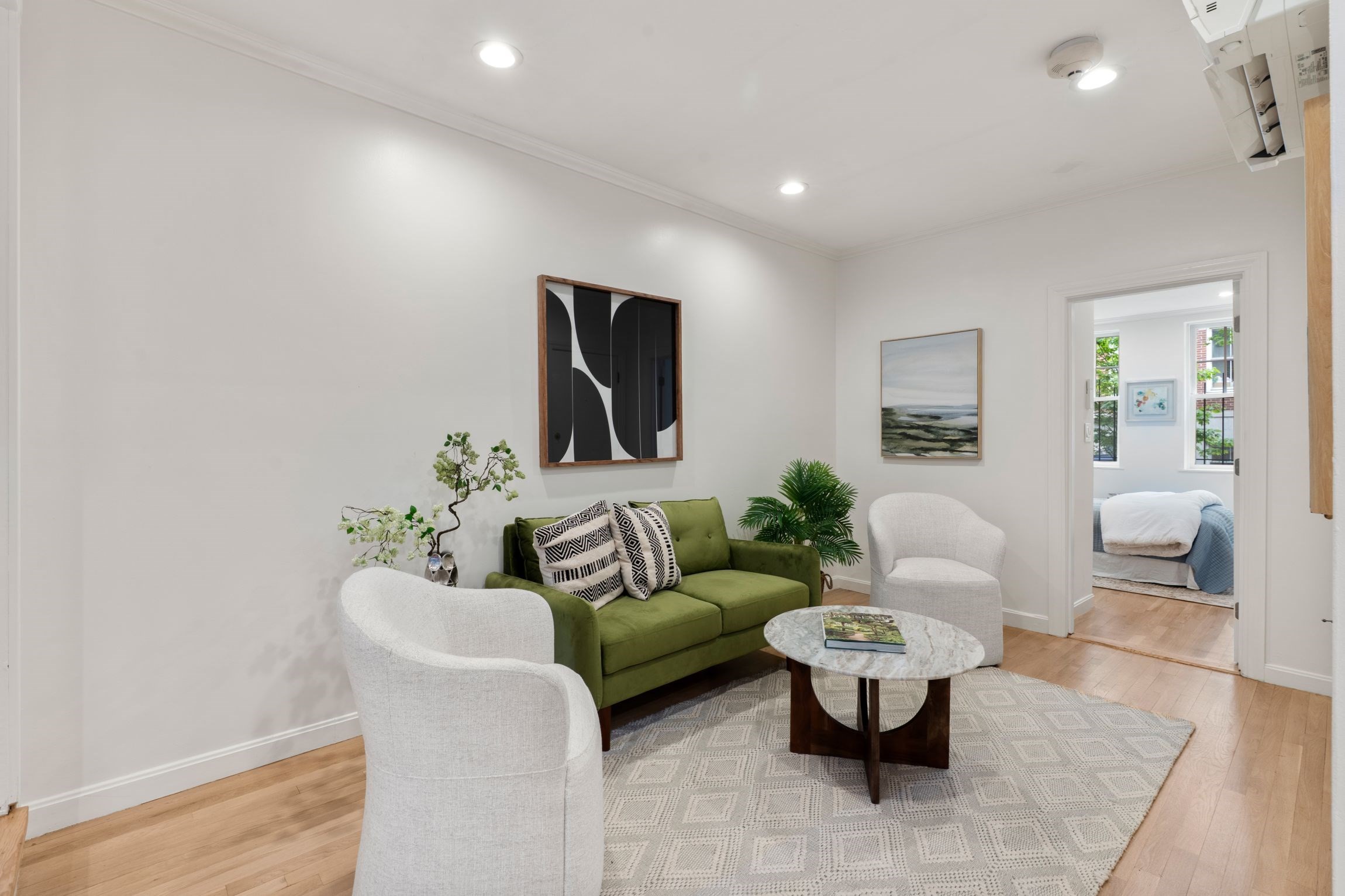 9 Hancock St Unit 2, Beacon Hill, Boston, MA 02114 - Image 2