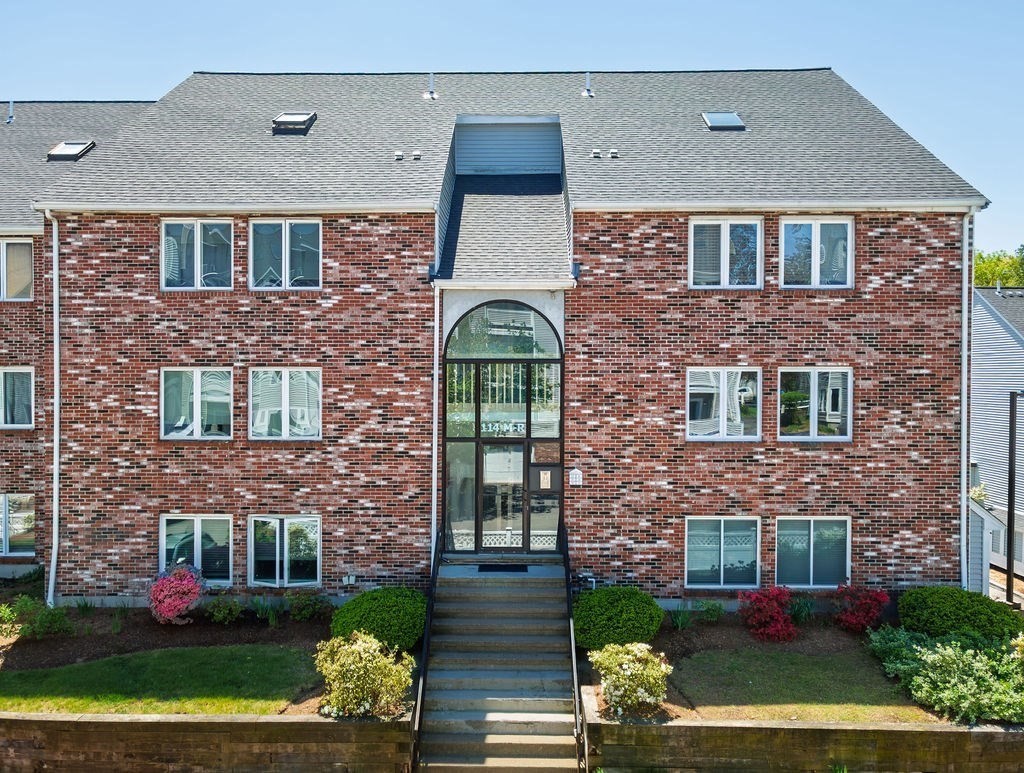 114 Burkhall St Unit Q, Weymouth, MA 02190