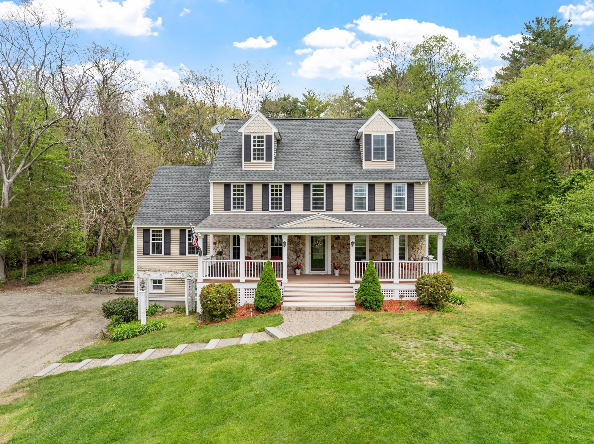 83 Mill Street, Georgetown, MA 01833