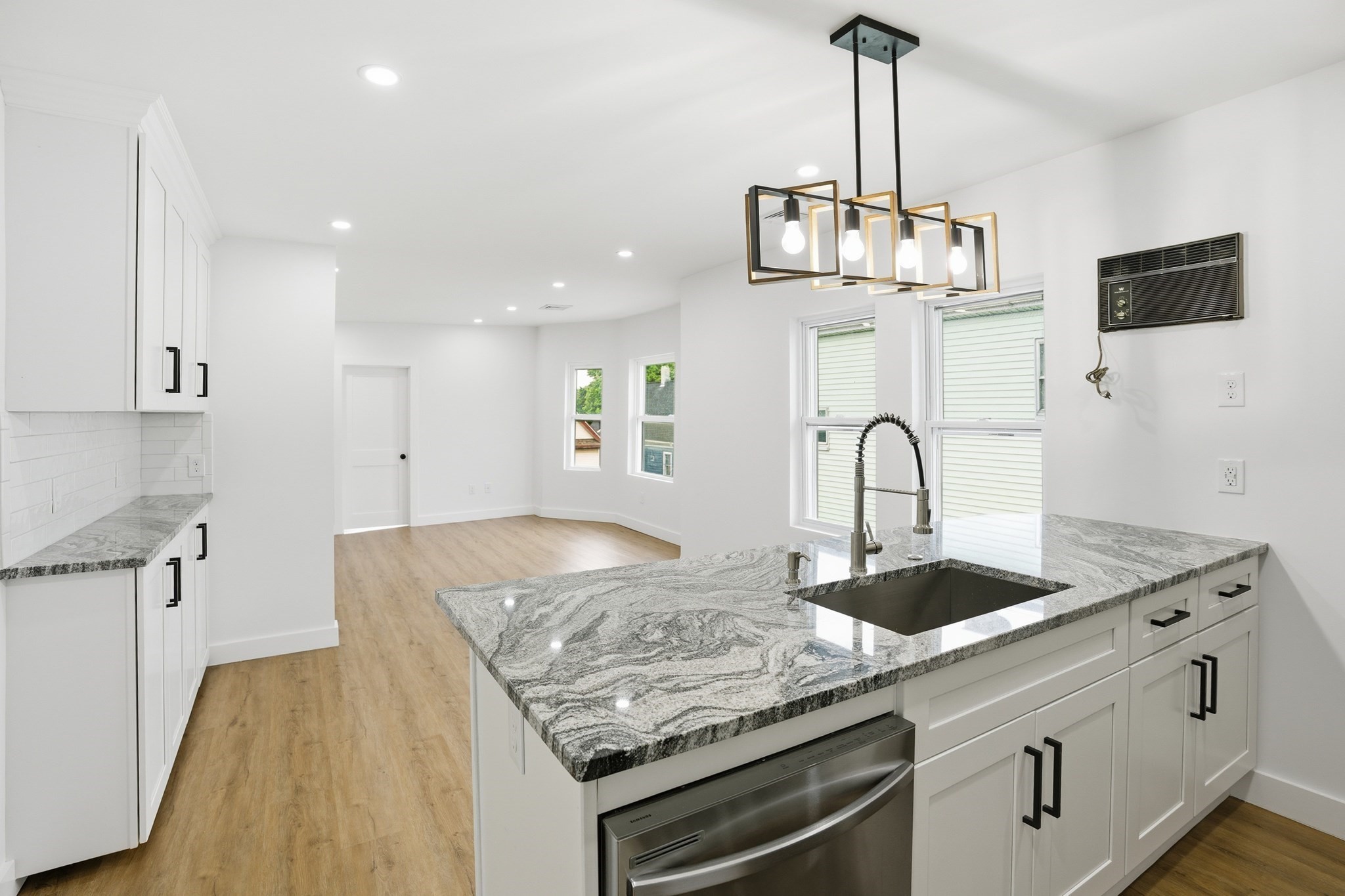 94 Francis St, Everett, MA 02149
