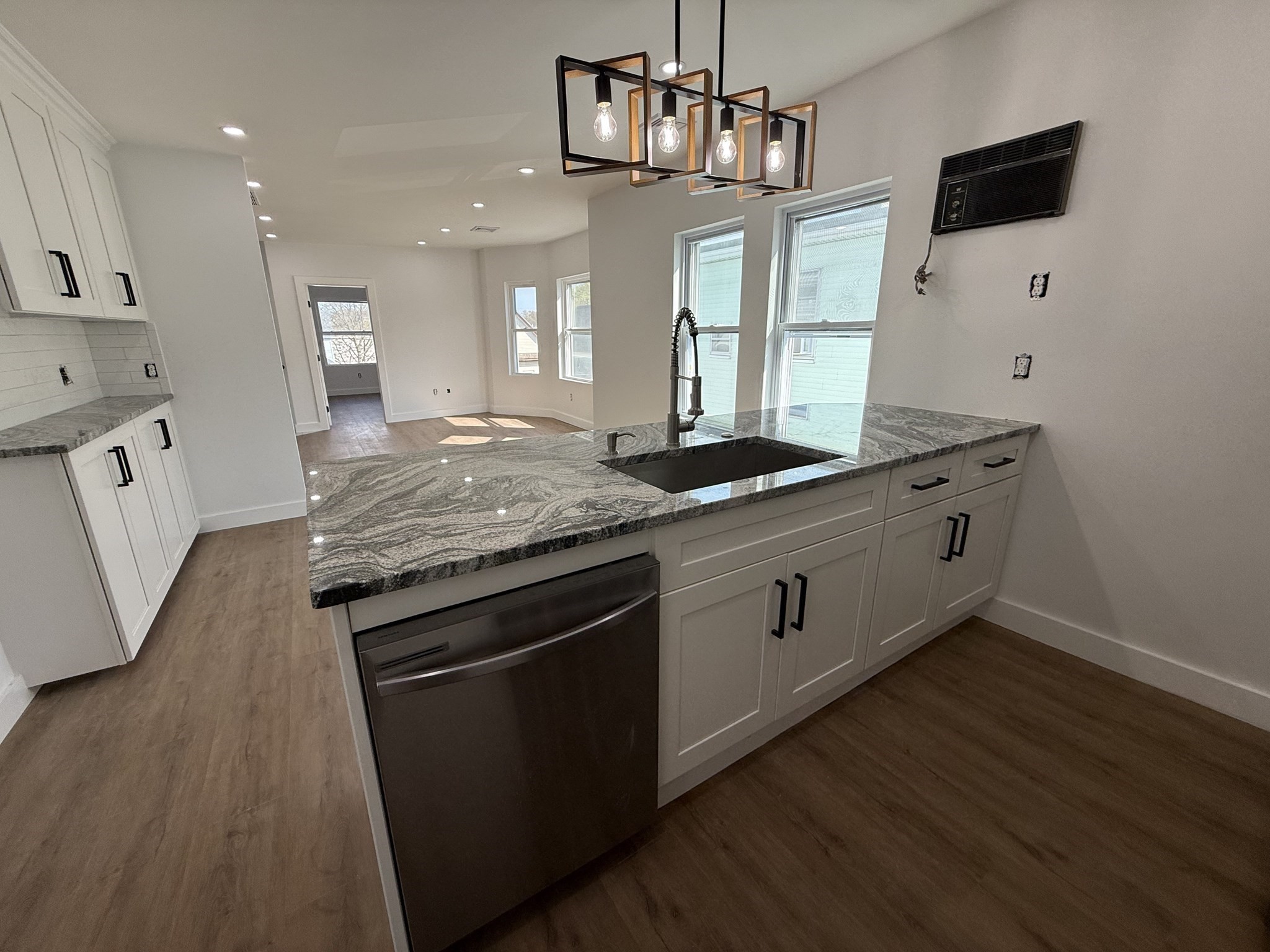 94 Francis St, Everett, MA 02149 - Image 11