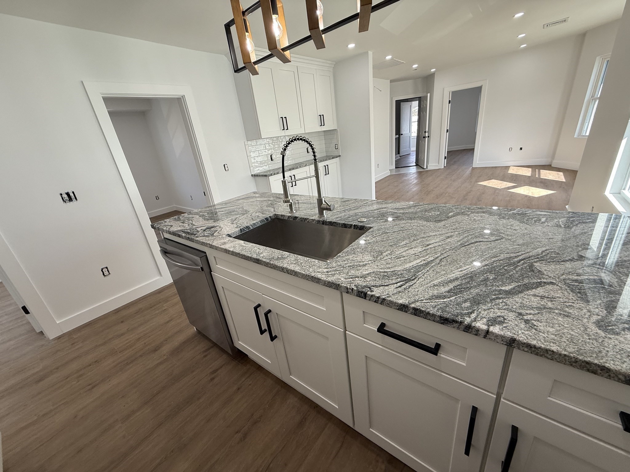 94 Francis St, Everett, MA 02149 - Image 7