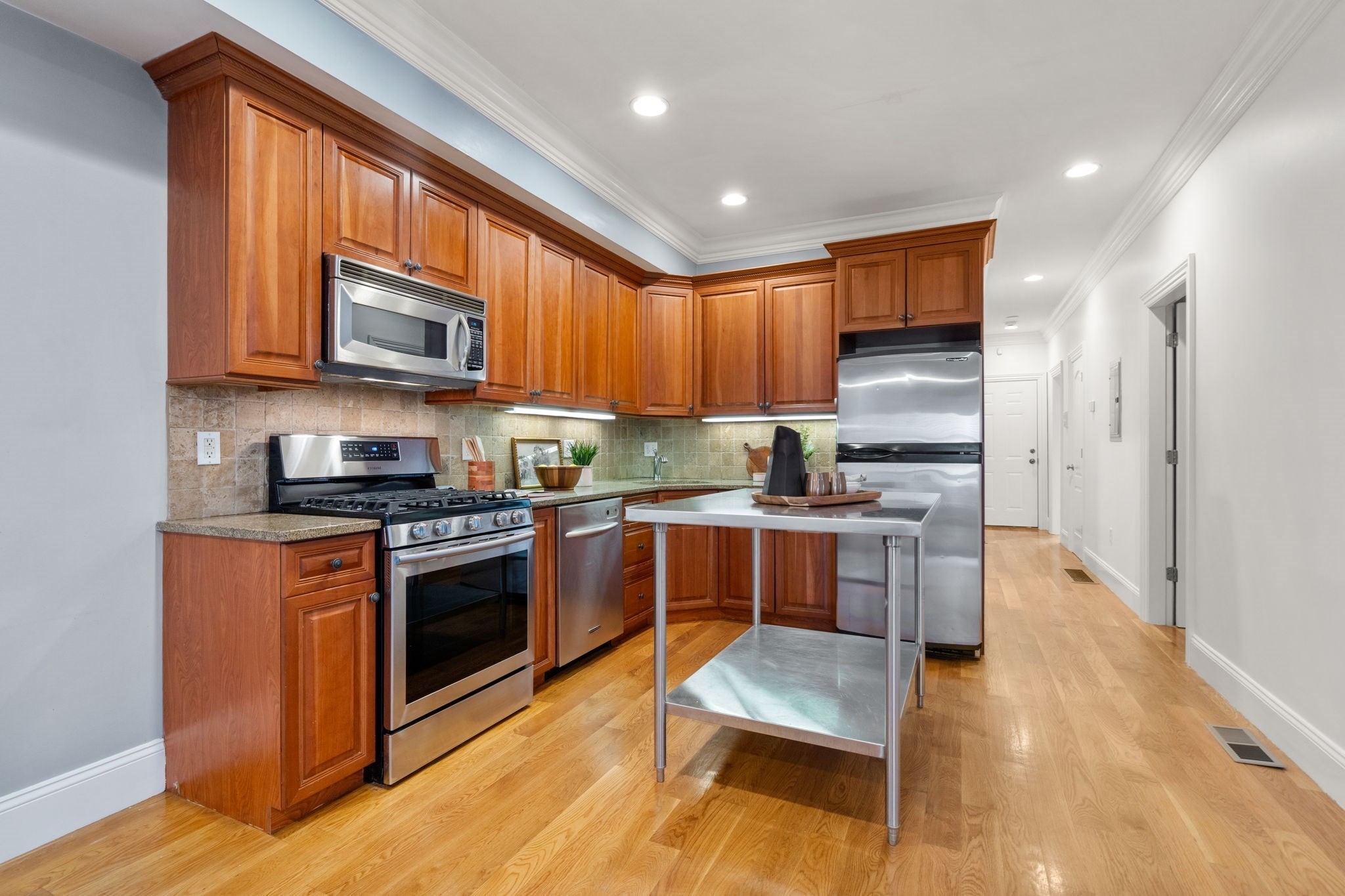 215 L Street Unit 1, South Boston, Boston, MA 02127 - Image 7