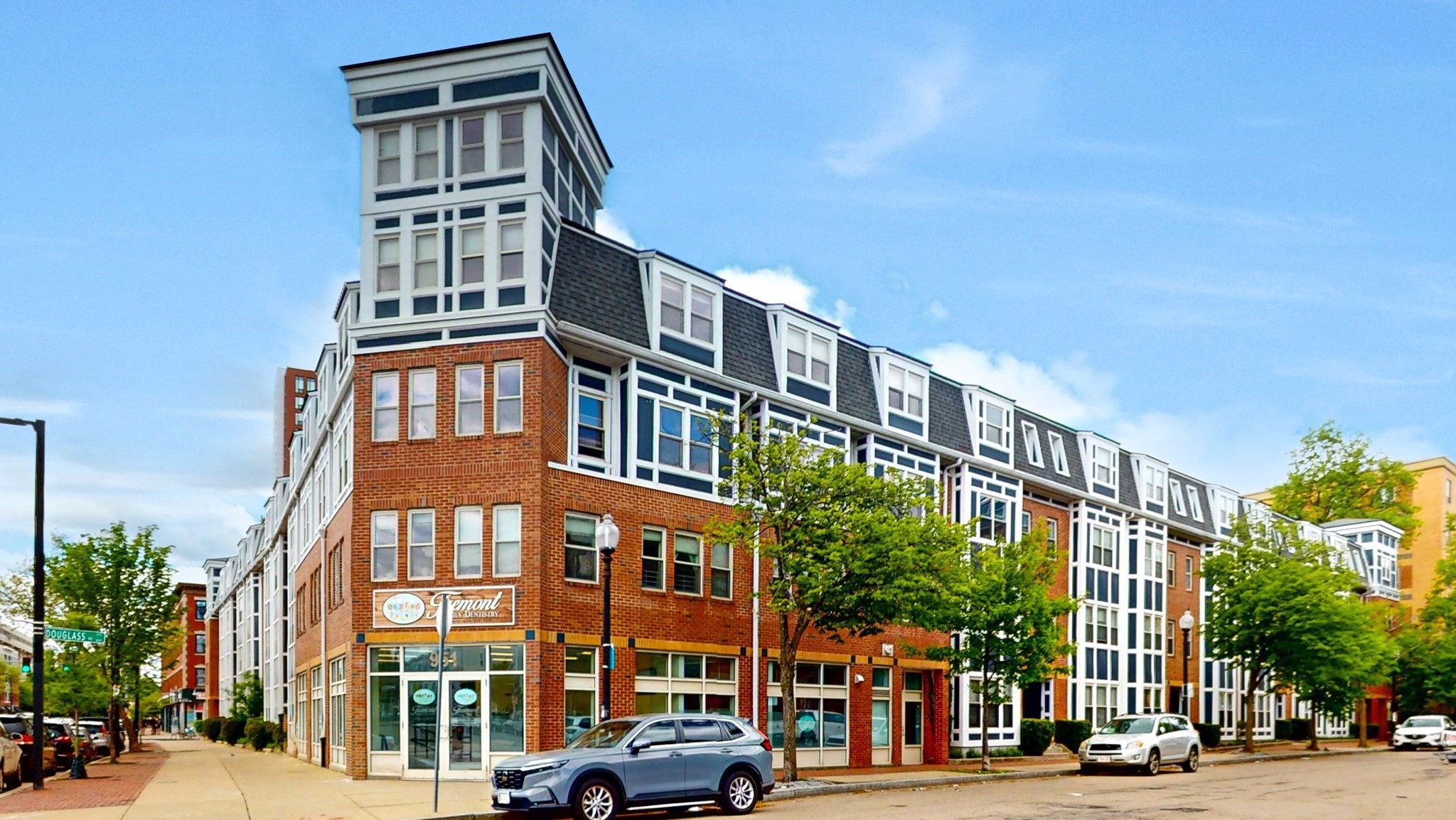 2 Douglass Park Unit 5, Symphony, Boston, MA 02118