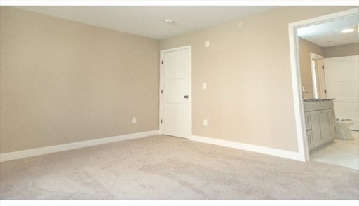 54 Richards St Unit 54, Worcester, MA 01603 - Image 14