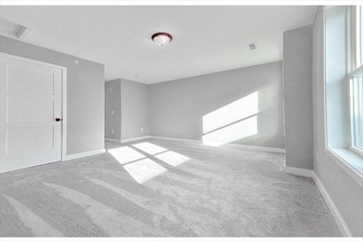 54 Richards St Unit 54, Worcester, MA 01603 - Image 10