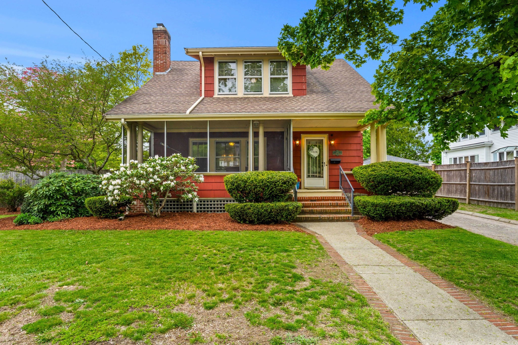 27 Lenox St, Brockton, MA 02301