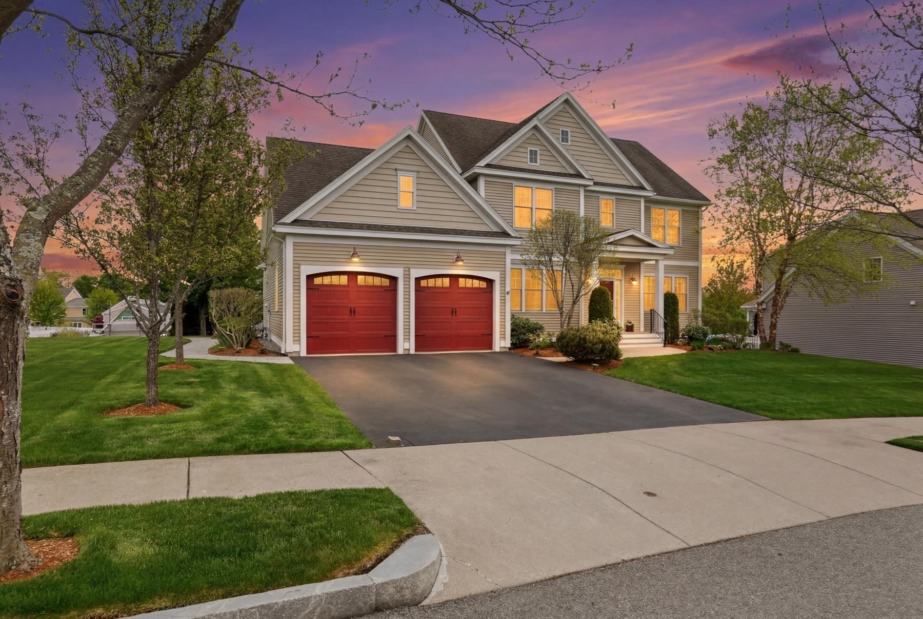 47 Winship Dr, Stoneham, MA 02180