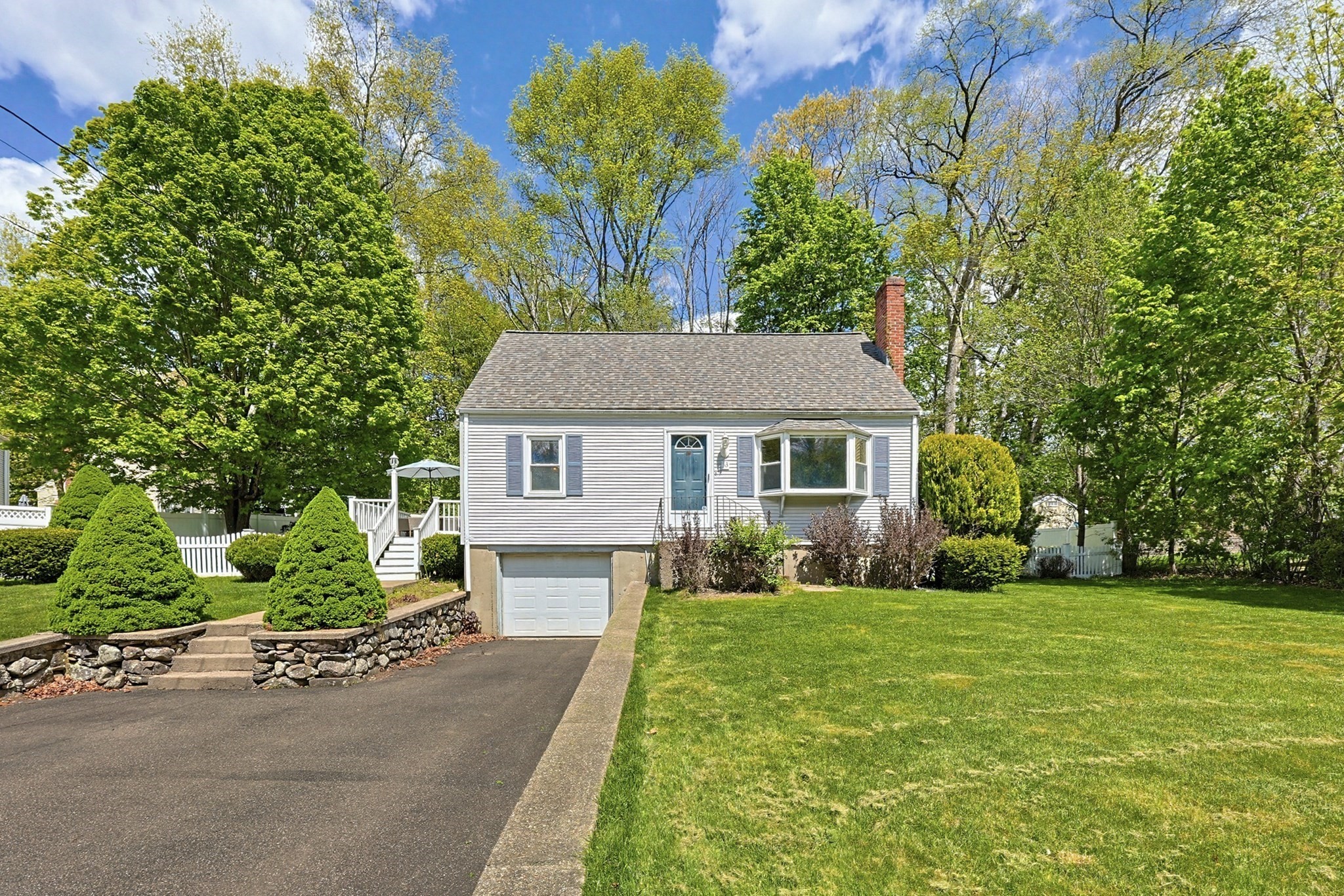 13 Brookside Drive, Foxboro, MA 02035