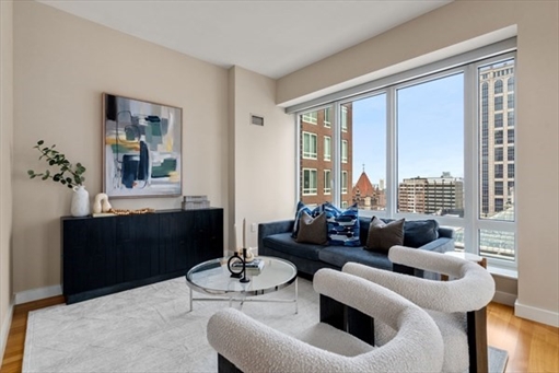 400 Stuart St, Apt 16B