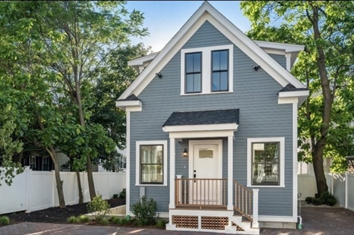 326 Lowell Street, Apt 4
