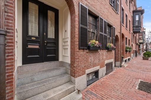 14 Pinckney Street