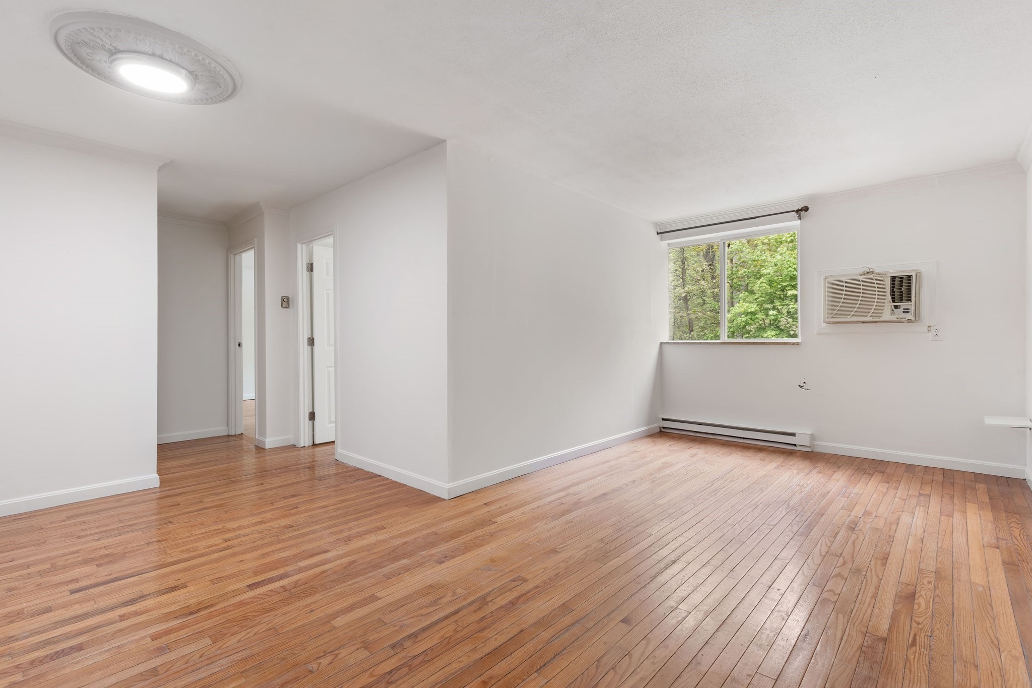 17 Weld St Unit 11, Framingham, MA 01702