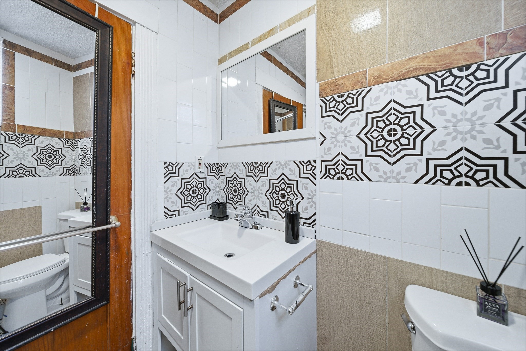 100 Nightingale, Dorchester, Boston, MA 02124 - Image 24